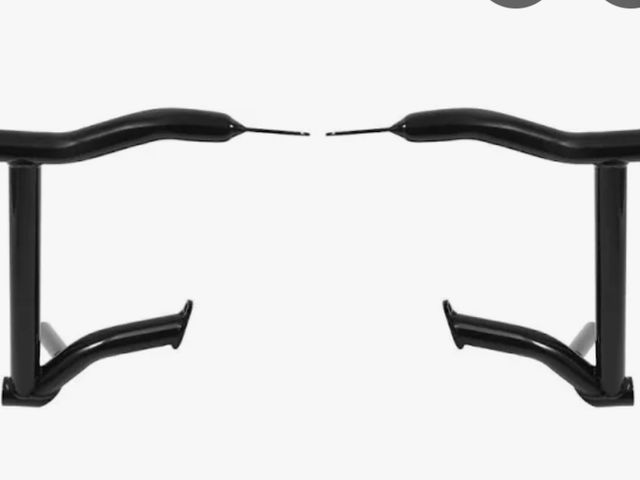 Lot 96-177405 - Rear Saddlebag Guards Rails Fit For 2014-2024 Harley Road Glides Street Glides New MSRP $199