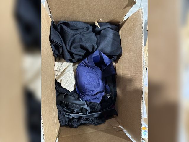 Lot 96-178803 - Mixed box of clothing. Mostly new. Mix of mens, womens kids.