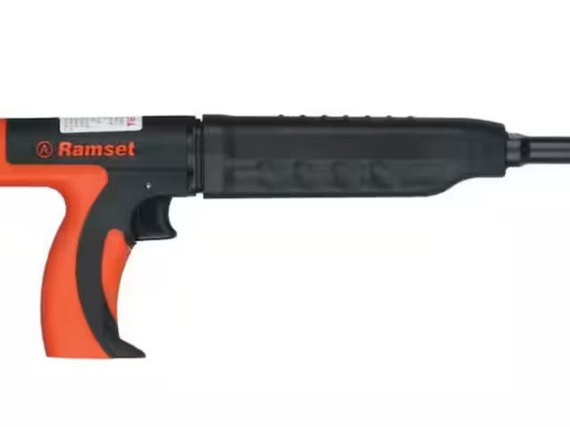Lot 96-178734 - Ramset
MasterShot 0.22 Caliber Powder Actuated Tool (PAT)
used 
MSRP $109.00