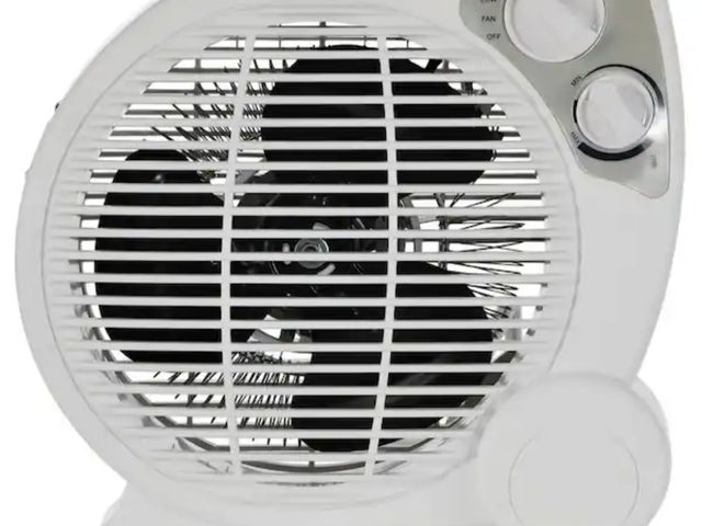 Lot 96-181774 - Pelonis
1500-Watt Electric Fan Forced Portable Heater
Open box
Appears Lightly Used Untested