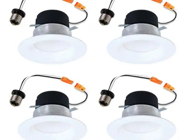 Lot 96-191493 - HALO
LT 4 in. Selectable 5CCT IC Rated Indoor Integrated LED Recessed Light w/ Baffle Trim, 600 Lume...