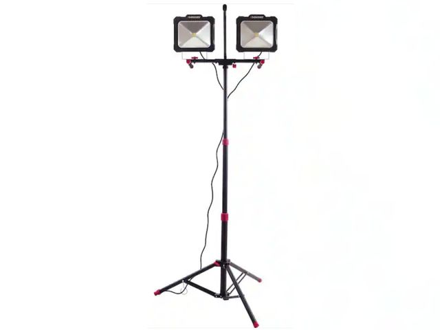 Lot 96-174526 - Husky
10,000-Lumen Twin-Head LED Work Light
Open Box 
Appears Unused