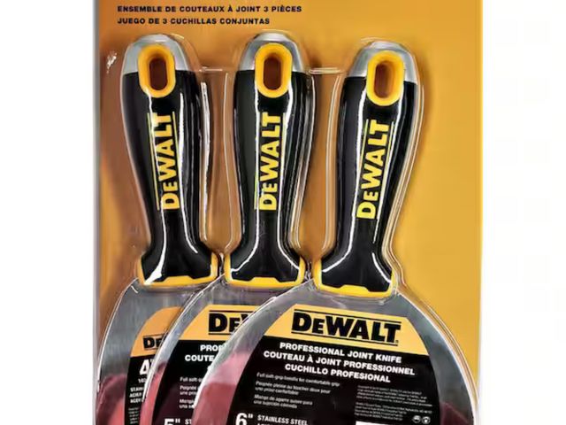 Lot 96-165713 - DEWALT
4 in., 5 in., and 6 in. Stainless Steel Joint Knives (3-Pack)

New