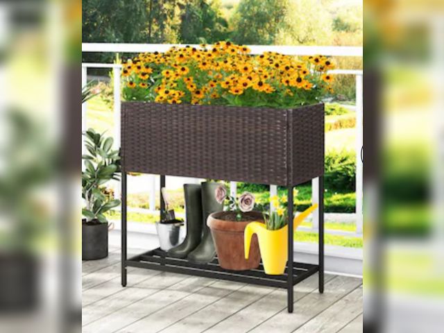 Lot 96-197638 - BABOOM 28-in W x 28-in L x 28-in H Brown Metal Raised Planter Box
New 
Msrp $100.03