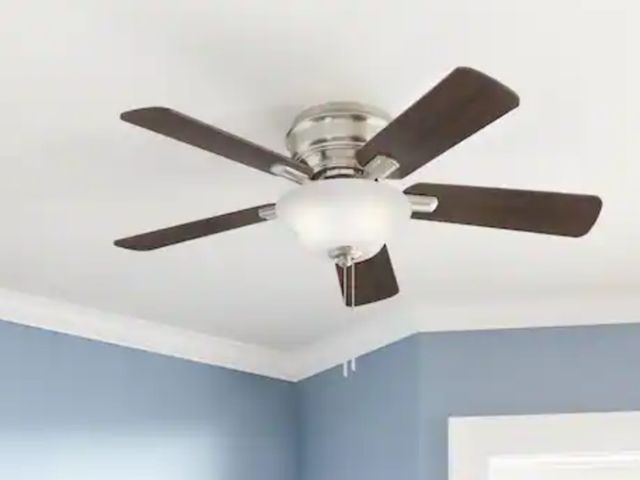 Lot 96-209871 - Hampton Bay
Hawkins III 44 in. LED Indoor Brushed Nickel Flush Mount Ceiling Fan with Light
New 
Msr...