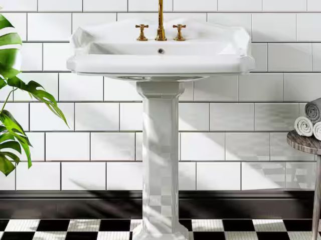 Lot 96-166660 - Hanikes 23 in. White Vitreous China Rectangular Pedestal Bathroom Sink With Overflow MSRP $209
