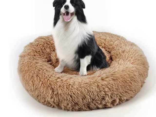 Lot 96-190858 - Dog Bed, Cat Calming Bed, Faux Fur Pillow Pet Donut Cuddler Round Plush Bed for Large Medium Small D...