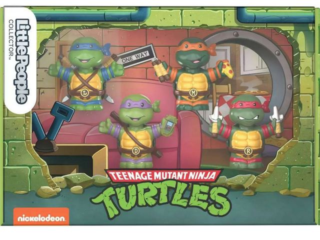 Lot 96-164673 - Little People Collector Teenage Mutant Ninja Turtles Special Edition Set, 4 Figures
New