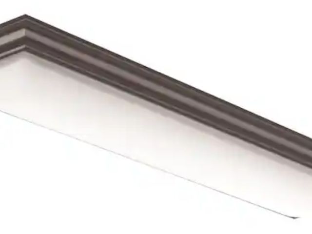 Lot 96-213949 - Lithonia Lighting
Vanderlyn 4 ft. Brown LED Flush Mount
New