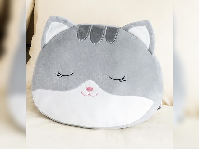 Lot 96-178632 - Lazada Kids Pillow Cat Plush Pillows Toy Soft Gift Baby Girl Gifts Gray 10 Inches
New