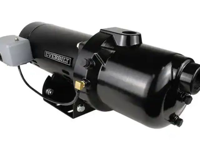 Lot 96-174984 - Everbilt
1/2 HP Plastic Shallow Well Jet Pump
Open Box Appears Lightly Used Untested 
Msrp $389.00