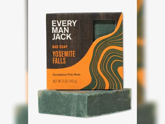 Lot 96-167432 - Every Man Jack Yosemite Falls Bar Soap
New