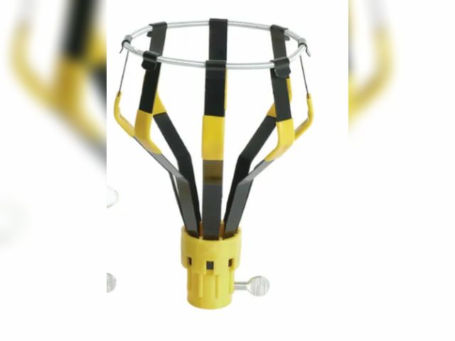 Lot 96-174068 - Light Bulb Changer Pole Unused