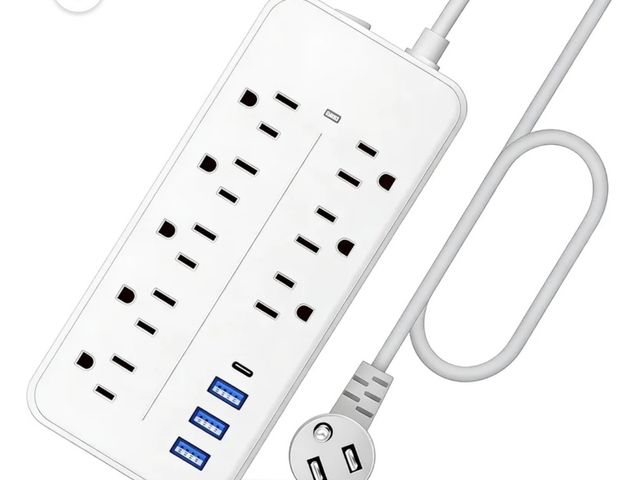 Lot 96-230955 - Surge Protector Power Strip, 8 Outlets with 4 USB Ports (1 USB C),Flat Plug Power Strip with 4 Feet ...