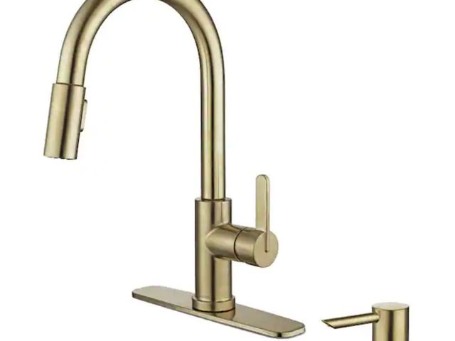 Lot 96-174403 - Glacier Bay
Paulina Single Handle Pull Down Sprayer Kitchen Faucet with TurboSpray, FastMount and So...
