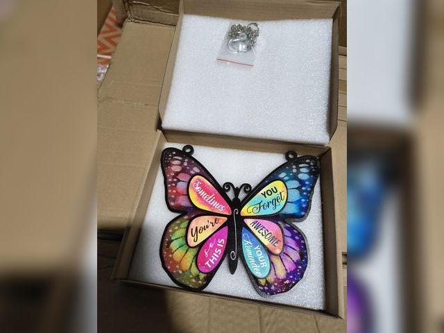 Lot 96-194267 - Box of 24 Macorner Acrylic Window Hanging Suncatcher Butterfly Window, Birthay Gifts for Women, Some...
