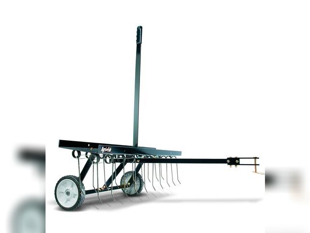 Lot 96-182825 - Agri-Fab 45-0294 40in Tow Behind Lawn Dethatcher, 20 Durable Spring Steel Tines Lawn dethatcher, Des...