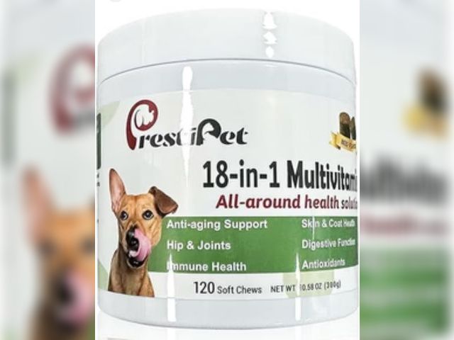 Lot 96-164522 - PrestiPet 18-in-1 Multivitamin Supplement Chews for Dogs

New. Exp 8/12/2025