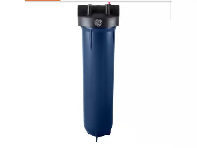 Lot 96-174854 - Delta
5-Spray Patterns 1.75 GPM 4 in. Wall Mount Fixed Shower Head in Chrome
New
MSRP $99.00