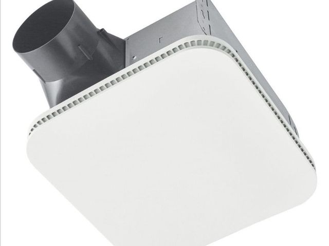 Lot 96-198468 - Broan-NuTone Flex 80 CFM Bathroom
Exhaust Fan with CleanCover
Grille, ENERGY STAR* New