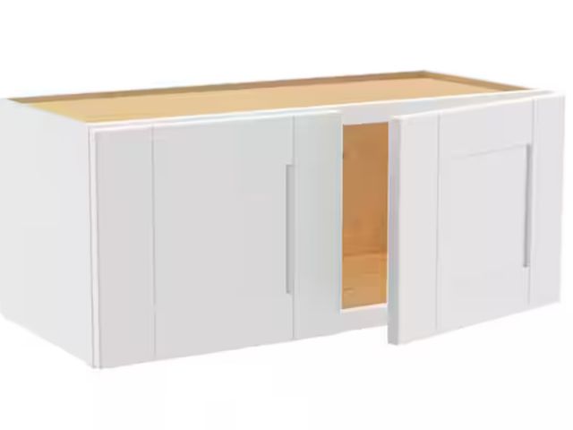 Lot 96-166105 - Home Decorators Collection
Washington Vesper White Plywood Shaker Assembled Wall Kitchen Cabinet Sof...