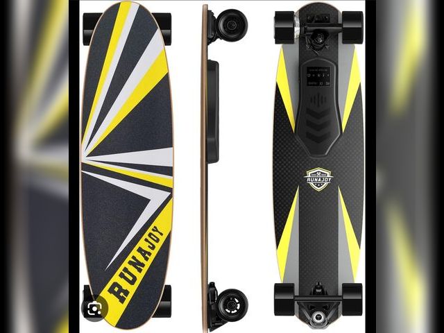 Lot 96-178742 - Electric Skateboards 35 Inch Street Surf Skateboard Max Speed 12.5 MPH 350W Brushless Motor Freestyl...