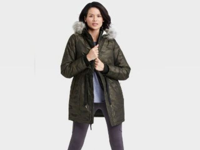 Lot 96-178625 - Women's Parka Jacket with 3M™ Thinsulate™ Insulation - All in Motion™
Size XXL
New