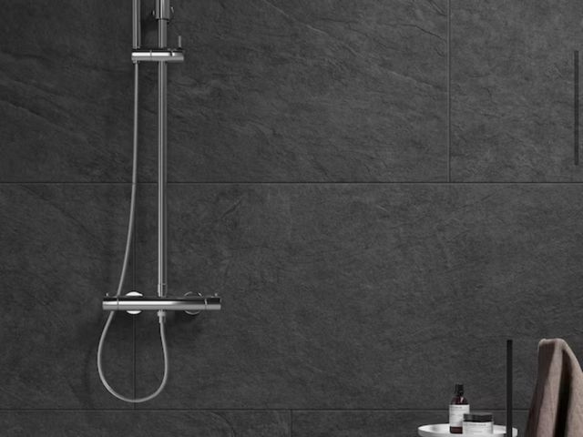 Lot 96-233358 - 7 Cases of Corso Italia Slate Black Matte 24 in. x 48 in. Stone Look Porcelain Floor and Wall Tile I...