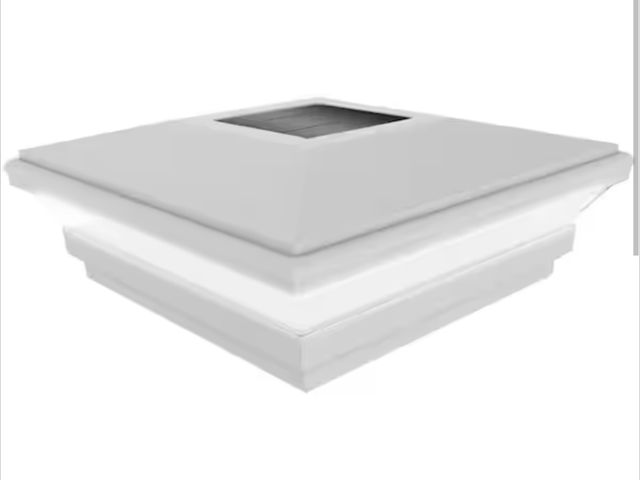 Lot 96-174650 - Veranda
5 in. x 5 in. Vinyl Solar-Powered Contemporary Beveled Post Cap lightly used untested