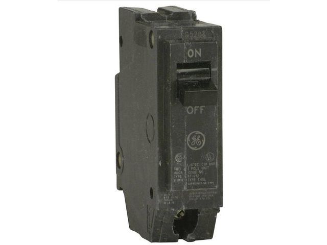 Lot 96-163727 - GE Q-Line 20 Amp 1 in. Single-Pole Circuit Breaker
New