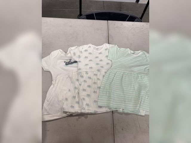 Lot 96-166461 - Girls Dresses Size 12 Months 
New