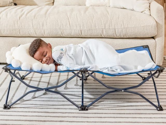 Lot 96-180442 - Regalo My Cot® Portable Toddler Bed, Royal Blue, 48x24x9 Inch Royal Blue New