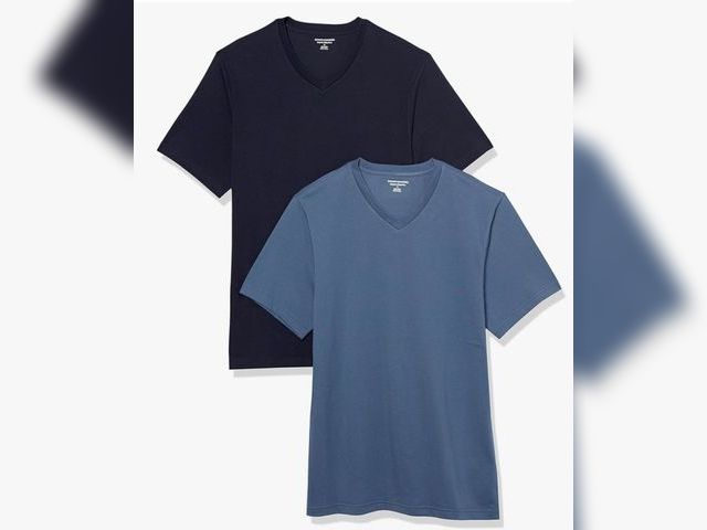 Lot 96-166540 - Amazon Essentials Men's Short-Sleeve V-Neck T-Shirts, Pack of 2 Size Small
New. Colors vary from sto...