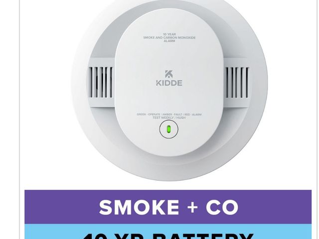 Lot 96-192426 - Kidde 10-Year Battery Powered
Smoke and Carbon Monoxide Detector with Alarm LED Warning Lights and V...