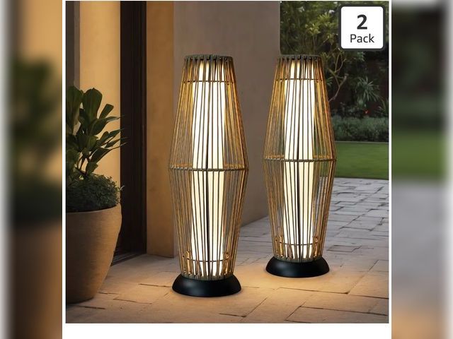 Lot 96-209992 - Outdoor Floor Lamp 2 Piece Solar Powered Lantern Wicker Solar Patio Lamp with Olifen Rope Waterproof...