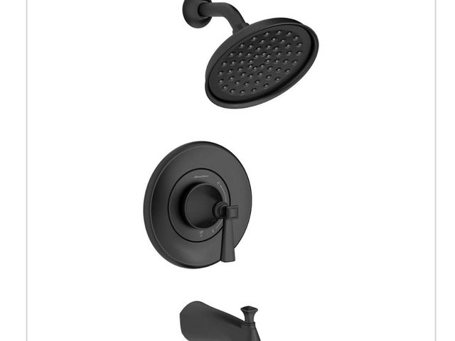 Lot 96-169342 - American Standard Rumson Single-Handle 1-Spray Tub and Shower
Faucet with 1.8 GPM in Matte
Black (Va...