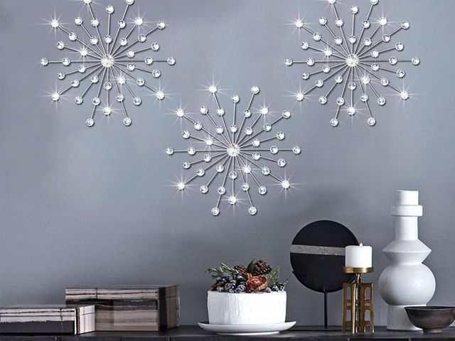 Lot 96-187549 - ZEXUIRU 3 Set Silver Metal Jeweled Wall Art Bling Crystal Home Décor Star Sun Rhinestone Wall Hangin...