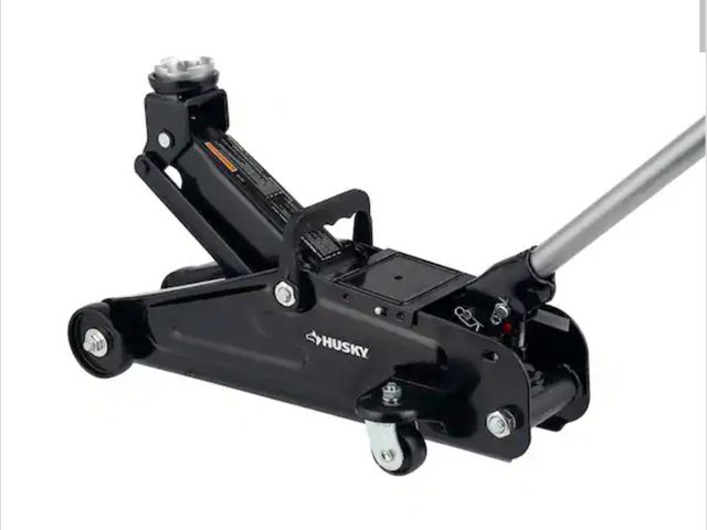 Lot 96-211318 - Husky 2-Ton Hydraulic Trolley Car Jack Used,  untested