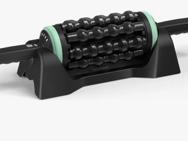 Lot 96-174475 - Robufit Rolling Percussive Massager, Percussive Therapy, Whole Body Relief, Deep Tissue and Muscle R...