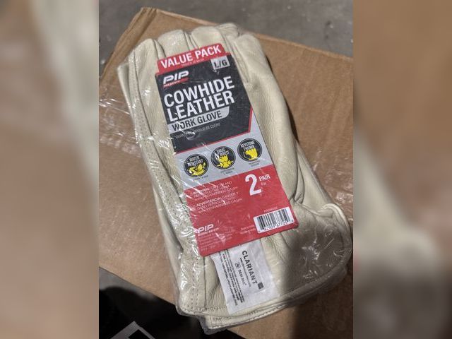 Lot 96-198426 - Pip Cowhide Leather Work Glove Value 2 Pack Size Large 
New