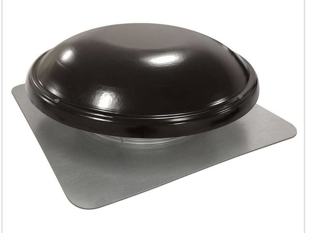 Lot 96-188851 - Master Flow
1250 CFM Black Power Roof
Mount Attic Fan
New 
MSRP $145.00