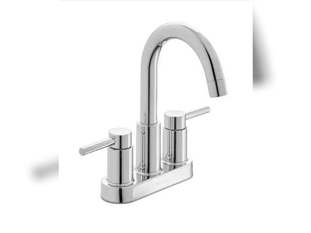 Lot 96-163314 - Glacier Bay
Dorind 4 in. Centerset Double Handle High-Arc Bathroom Faucet in Chrome
New
