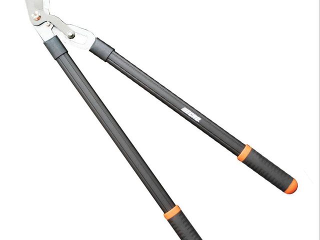 Lot 96-162264 - ECHO Bypass Loppers with High Carbon Steel Blades
Appears lightly used