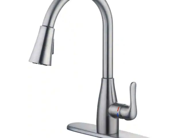 Lot 96-189120 - Glacier Bay
McKenna Single-Handle Pull Down Sprayer Kitchen Faucet in Stainless Steel with TurboSpra...