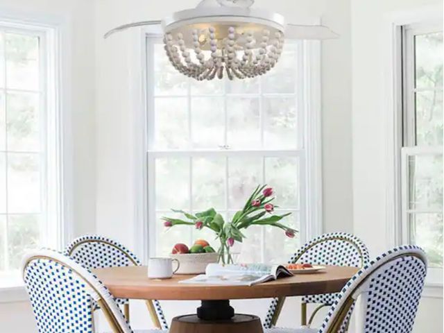 Lot 96-198245 - Parrot Uncle
Huang 42 in. Indoor Wooden Beads Retractable 3-Blade White Ceiling Fan Chandelier with ...