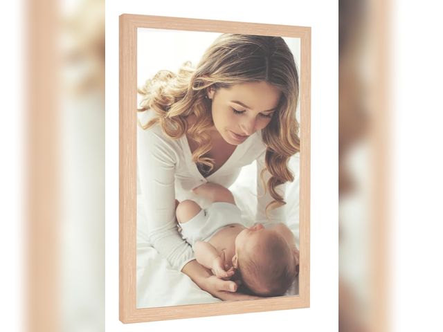 Lot 96-181235 - 20x40 Frame Natural Woodgrain,Rustic 40x20 Picture Frame, Art Pic Hanging Poster Frame, 20 by 40 Gal...