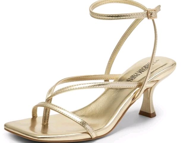 Lot 96-232714 - DREAM PAIRS Square Toe Strappy Kitten Heels - GOLD-PU Size 10 New