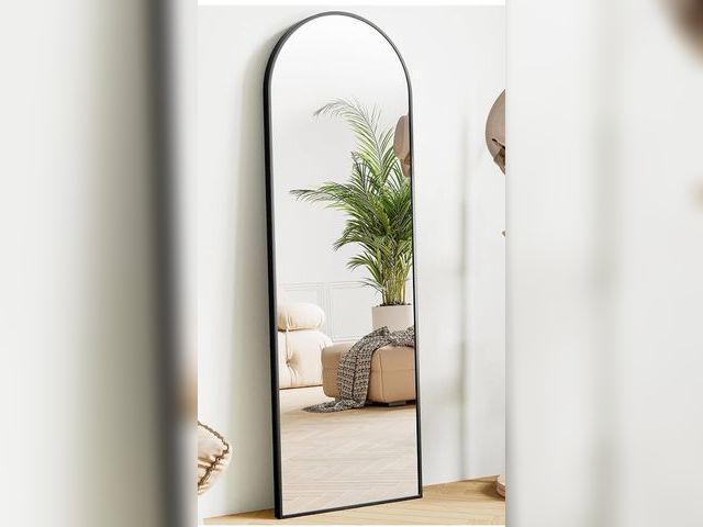 Lot 96-164185 - Full Length Mirror
New