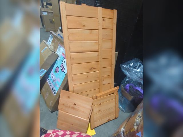 Lot 96-227655 - Appears to be Unassembled outdoor Garden Box Bed New, no instructions.