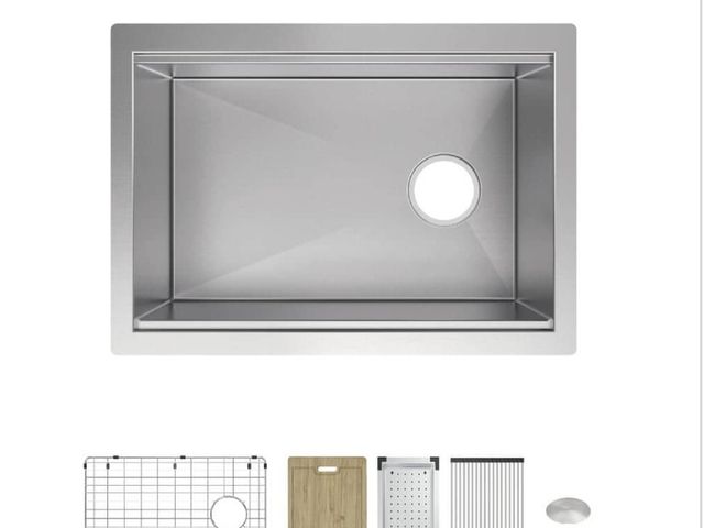 Lot 96-188966 - Glacier Bay
Professional Zero Radius 27 in
Undermount Single Bowl 16
Gauge Stainless Steel
Workstati...